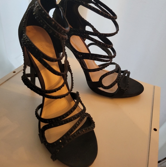 Black satin strappy stilettos - Picture 2 of 8